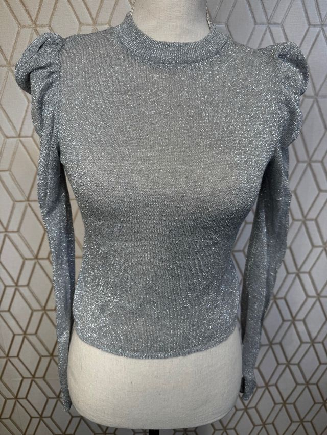 Jersey plateado manga abullonada