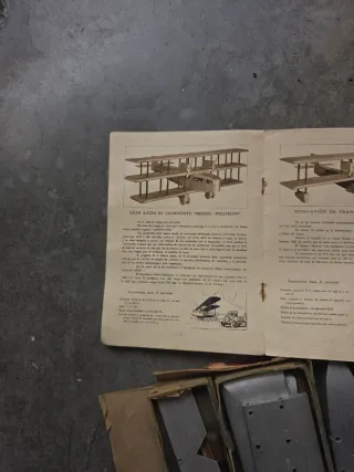 Maqueta antigua El Constructor de Aviones