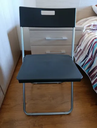 Sillas plegables metal y plástico