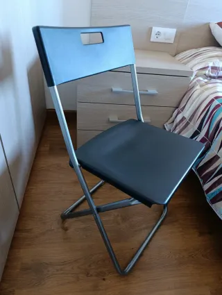 Sillas plegables metal y plástico