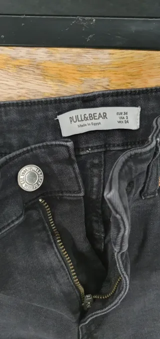 Pantalón vaquero niña PULL & BEAR negro T.34