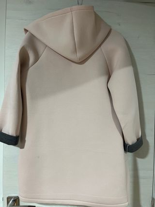 Chaqueta rosa neopreno con capucha