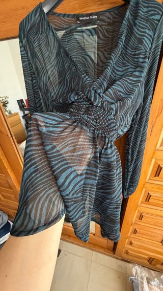 Blusa Vanessa Scott Animal Print