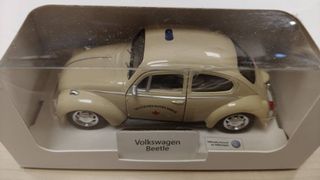 Maggiolino Volkswagen Deutsches Rotes Kreuz