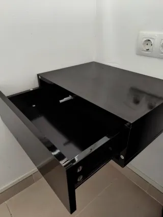 Mesita de noche flotante negra