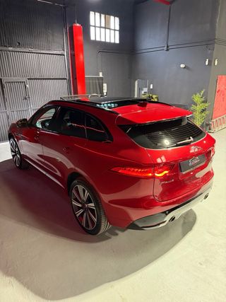 Jaguar F-Pace 3.0 V6 380cv S IMPOLUTO!
