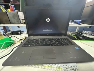 HP 250 G6 PC Portátil Gris