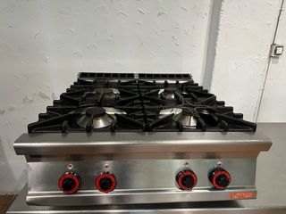 Cocina industrial 4 fuegos Lotus
