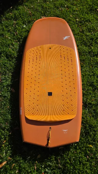 Tabla wingfoil F-ONE Rocket 120L