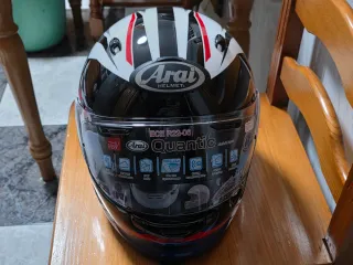 Casco Arai Quantic Nuevo