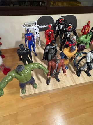 Muñecos Superhéroes Colección 30cm