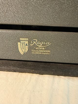 Máquina de escribir Regia Mixta