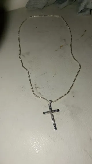 !!!Cadena de plata con cruz de Cristo!!!!