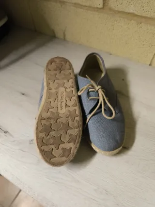 Zapatos niño lona azul es un NUMERO 34