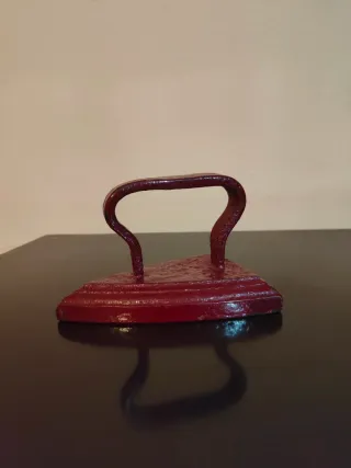 Plancha de hierro antigua