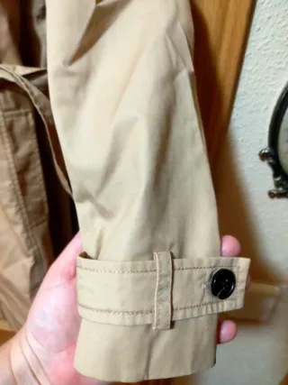 Gabardina Stradivarius Beige