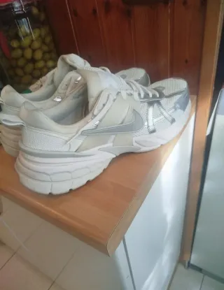 Scarpe Nike Unisex Cushlon Argento/Bianco
