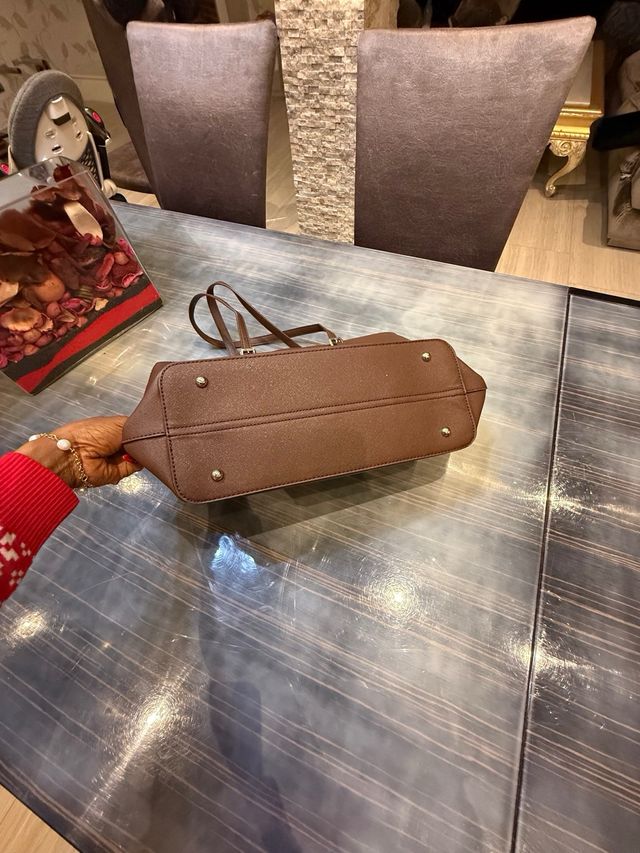 Bolso Grande Marrón Oscuro DAVID JONES Piel