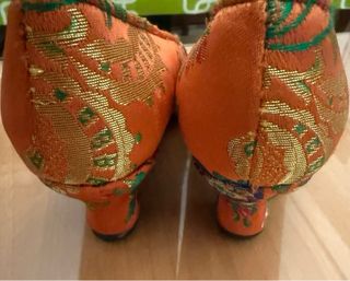 ZAPATOS DE FALLERA O BAILE TALLA 35 COLOR NARANJA