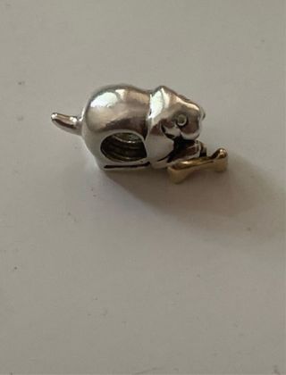 Chamilia Charm Perro con Hueso Oro Plata
