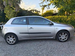Ricambi Fiat Stilo 3P 1.8i 16V Grigio