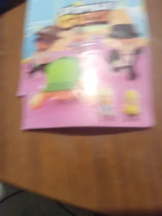 Son. Muy. Guapos. Estos. Juguetes. Ay. Más jugue