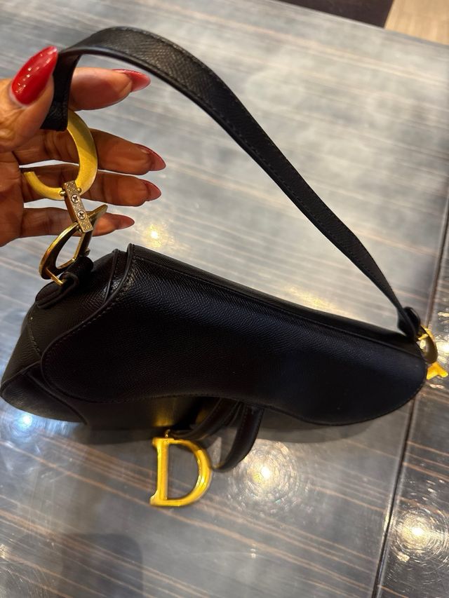 Bolso Christian Dior Clásico Negro Dorado