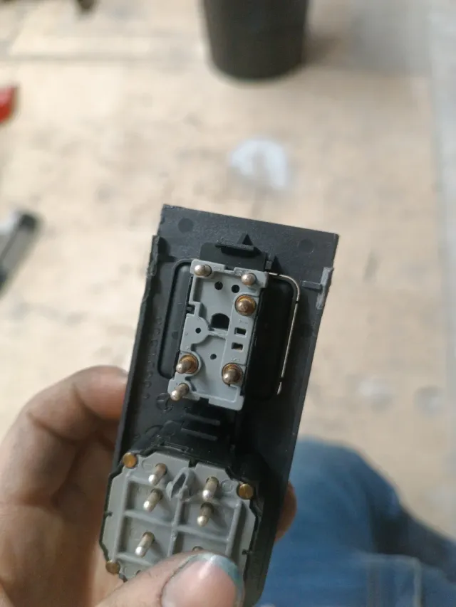 Interruptor Capota Mercedes SLK R170