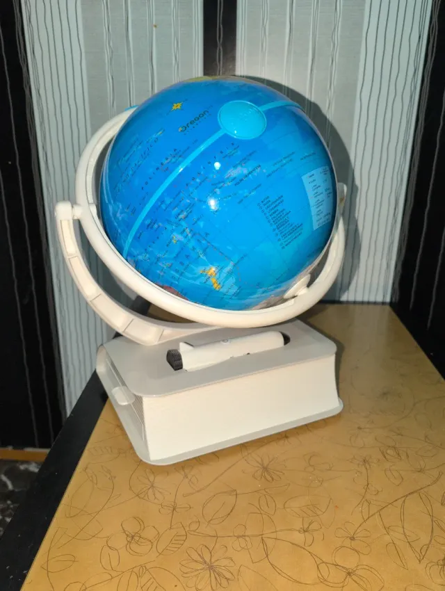 Globo Terráqueo Smart Glove Oregon Scientific