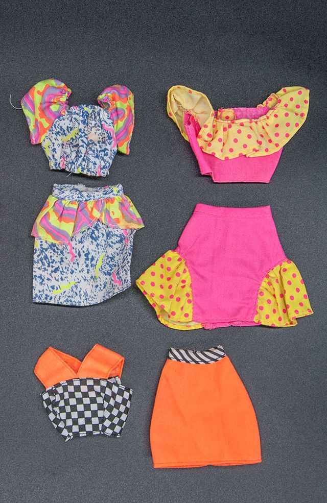 Lotto vestiti Barbie Mattel