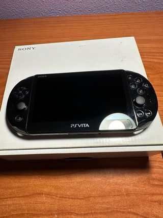 Consola PS Vita Negra + Cargador + Tarjeta 4GB