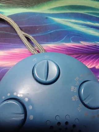 Radio de diseño azul.Am/Fm