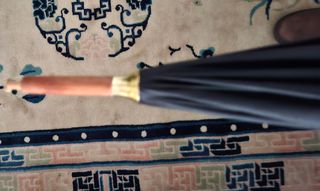 Ombrello Dior con puntale da riparare