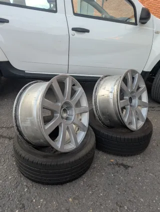 Juego 2 Llantas Audi