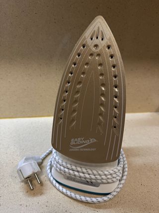 Plancha de ropa Tefal Access Easy 2100W