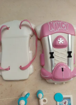 Nancy Doctora Ártico con Accesorios