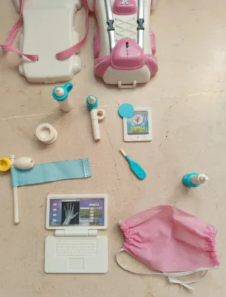 Nancy Doctora Ártico con Accesorios