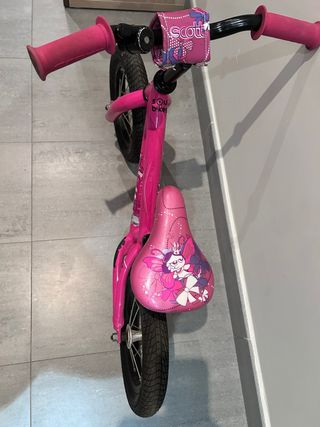 Bici de equilibrio Scott rosa