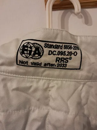 Mono de Rally Blanco y Negro