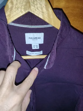 Camisa Pull&Bear Talla S Morado