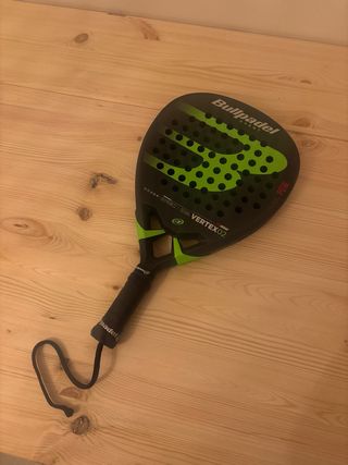 Pala de pádel Bullpadel Vertex 02 Avant