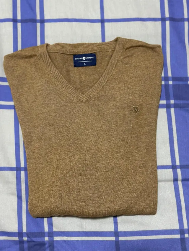 Jersey Álvaro Moreno V-neck Marrón Claro Talla L