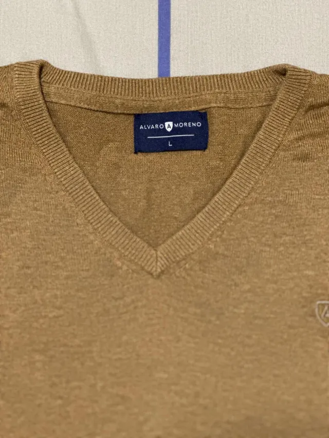 Jersey Álvaro Moreno V-neck Marrón Claro Talla L