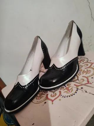 Scarpe Pollini Donna Nero/Bianco