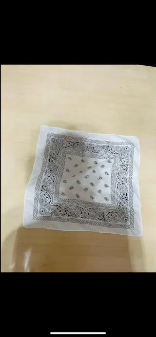 Bandana Paisley Bianca e Nera