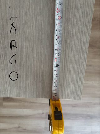 Cómoda de 4 cajones gris y blanca