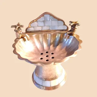 Portacenere antico in metallo e marmo