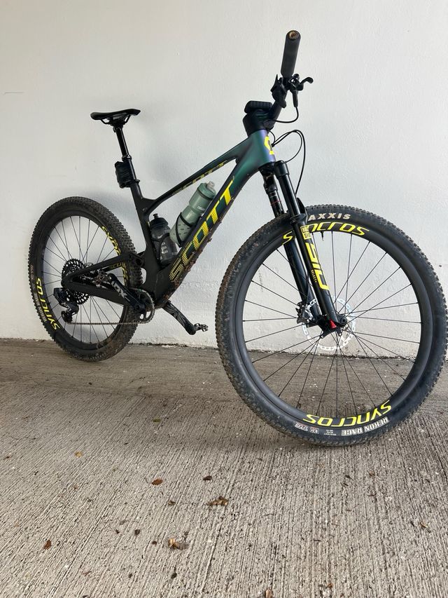 Bicicleta Scott Spark RC World Cup talla L 2023