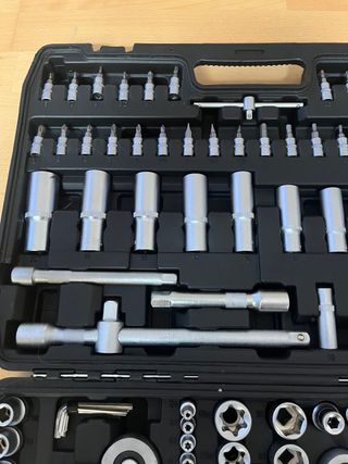 Maletín herramientas 172 piezas, nuevo