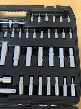 Maletín herramientas 172 piezas, nuevo